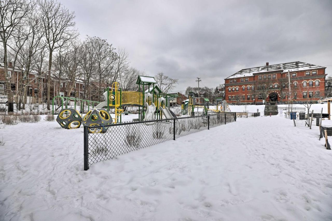 Pittsburgh Townhome About 5 Miles To Market Square Екстер'єр фото